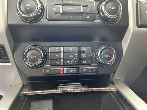 Used 2019 Ford F250 Lariat image 32