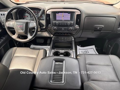 Used 2018 GMC Sierra 1500 SLT AWD/4WD image 19