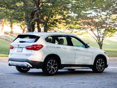 Used 2021 BMW X1 xDrive28i w/ Convenience Package image 7