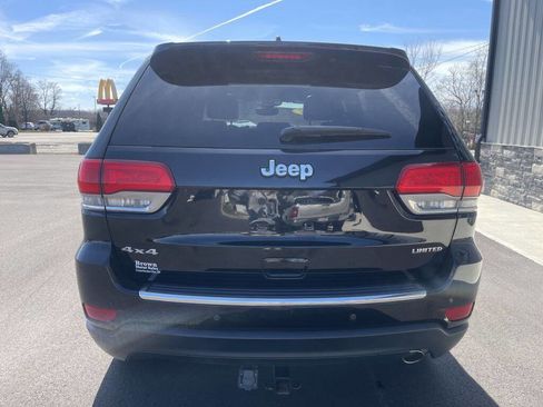 Used 2017 Jeep Grand Cherokee Limited w/ Luxury Group II image 4