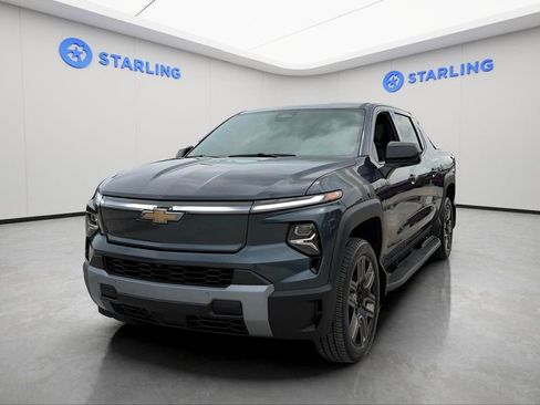 Certified 2026 Chevrolet Silverado EV LT AWD/4WD image 16
