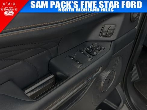 Used 2023 Ford Expedition Platinum RWD image 15