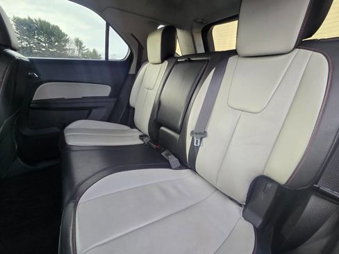 Used 2011 Chevrolet Equinox LT w/ Cargo Management Package image 37