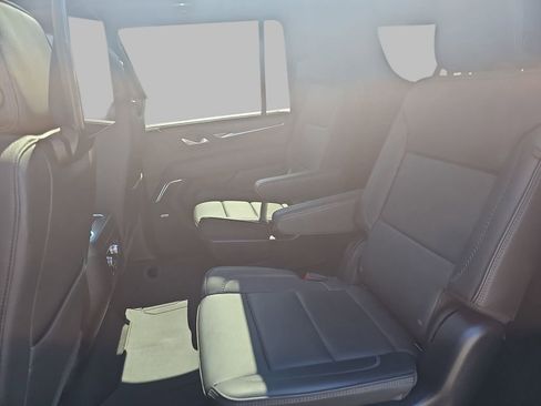 Certified 2024 GMC Yukon XL Denali AWD/4WD image 19
