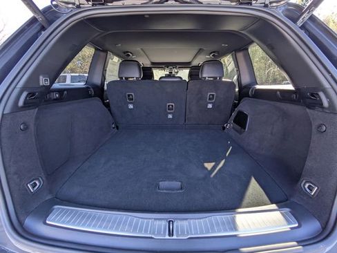 Used 2022 Jeep Grand Cherokee Overland w/ Luxury Tech Group IV image 14