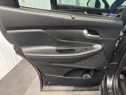 Used 2021 Hyundai Santa Fe SEL w/ Convenience Package image 16