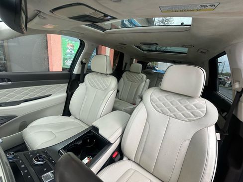 Used 2020 Hyundai Palisade Limited w/ Winter Weather Package AWD/4WD image 10