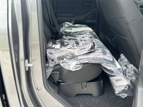 New 2026 Nissan Frontier PRO-4X AWD/4WD image 15