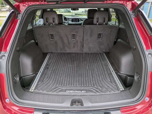 Used 2019 Chevrolet Blazer RS w/ Sun and Wheels Package FWD image 13