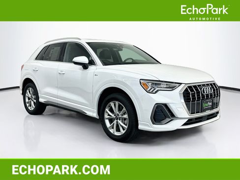 Used 2025 Audi Q3 2.0T Premium AWD/4WD image 1