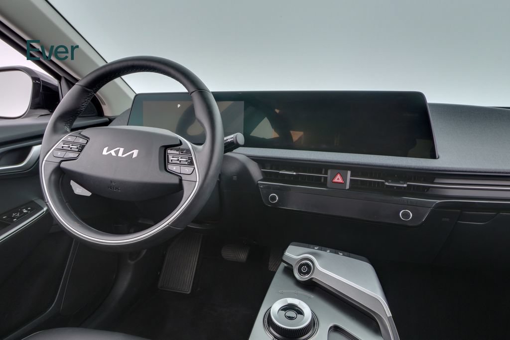 Used 2024 Kia EV6 Light AWD/4WD image 25