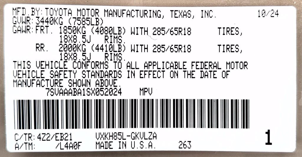 Certified 2025 Toyota Sequoia TRD Pro AWD/4WD image 27