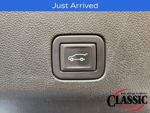Used 2021 Chevrolet Tahoe Z71 image 45