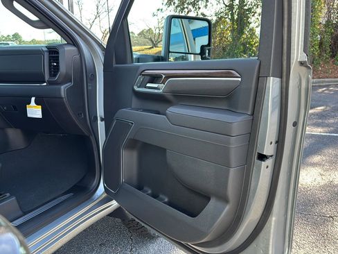 New 2026 Chevrolet Silverado 2500 LT w/ Trail Boss Package image 12