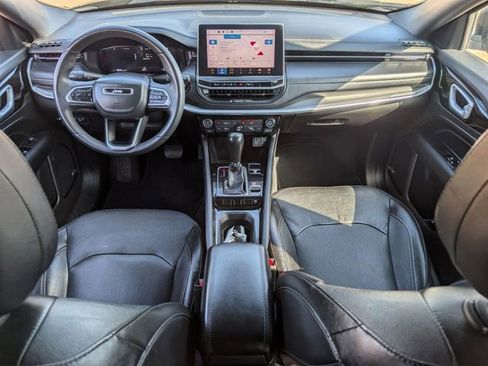 Used 2023 Jeep Compass High Altitude image 11