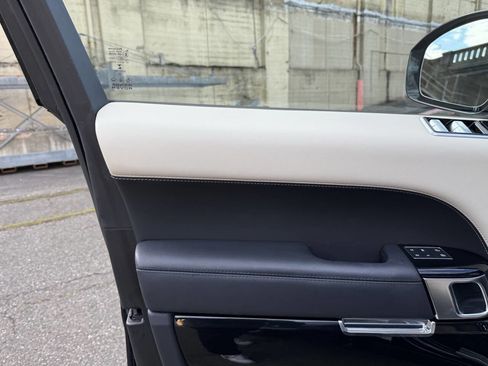 Used 2022 Land Rover Range Rover Sport Autobiography AWD/4WD image 27