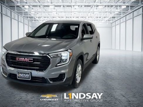 Used 2024 GMC Terrain SLE AWD/4WD image 5