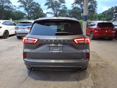 Certified 2023 Ford Escape ST-Line w/ Tech Pack #1 FWD image 4