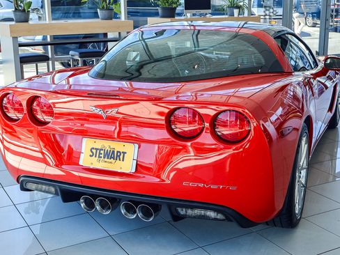 Used 2008 Chevrolet Corvette Base w/ Preferred Equipment Group image 14