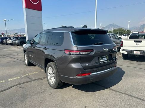 Used 2024 Jeep Grand Cherokee L Laredo w/ Trailer Tow Package AWD/4WD image 9