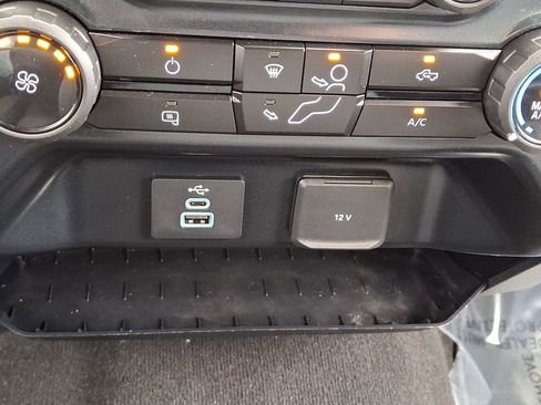 Used 2024 Ford F350 XLT AWD/4WD image 25