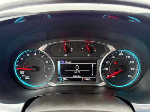 Certified 2019 Chevrolet Traverse LT w/ LPO, Floor Liner Package image 18