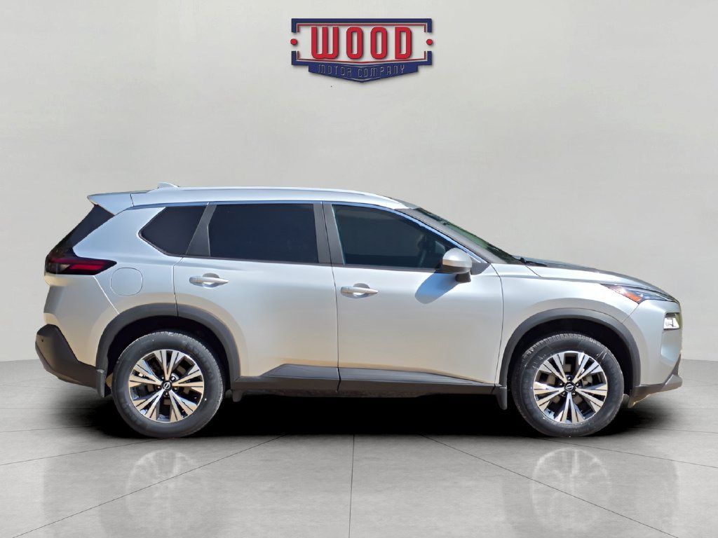 Used 2023 Nissan Rogue SV w/ SV Premium B Package AWD/4WD image 2