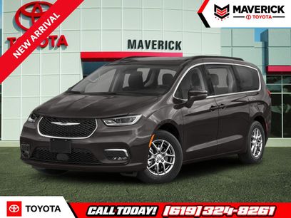 Used 2021 Chrysler Pacifica Touring-L w/ Premium & Safety Sphere Group