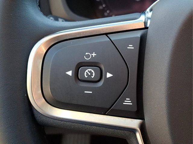 Certified 2024 Volvo S60 T8 Core w/ Climate Package AWD/4WD image 18