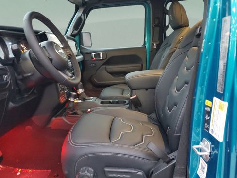 New 2025 Jeep Wrangler Unlimited Sport AWD/4WD image 14