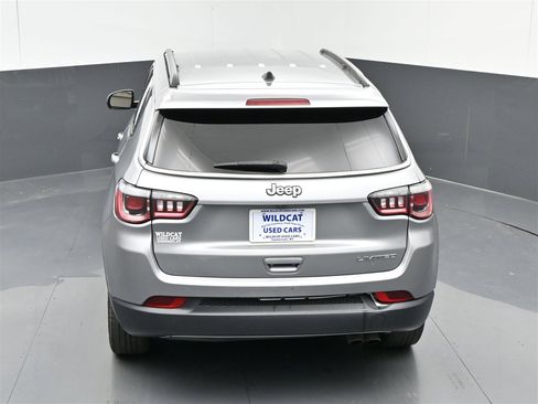 Used 2020 Jeep Compass Limited image 26