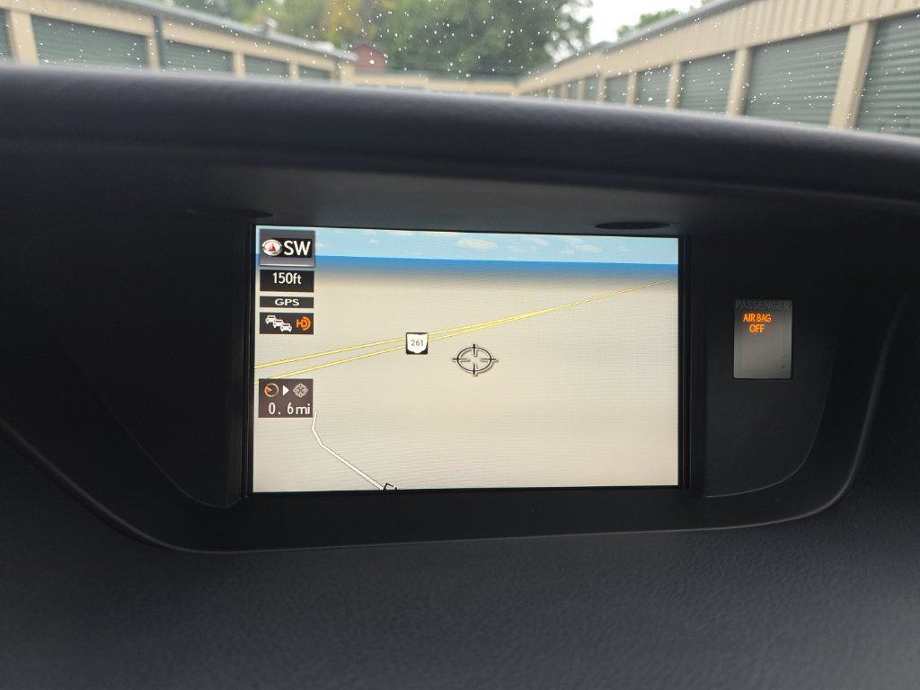 Used 2018 Lexus ES 300h FWD image 26