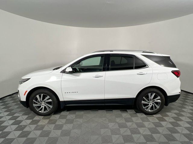 Used 2022 Chevrolet Equinox Premier AWD/4WD image 6