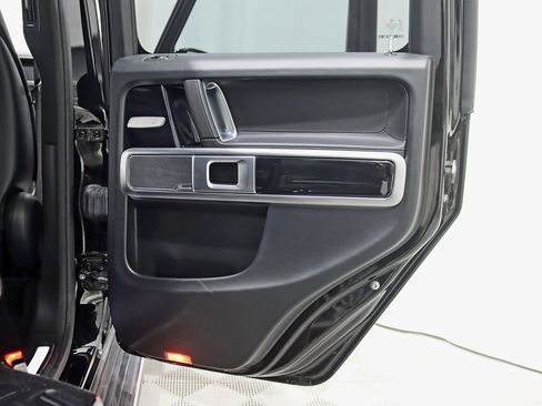 Used 2019 Mercedes-Benz G 550 w/ AMG Line image 36