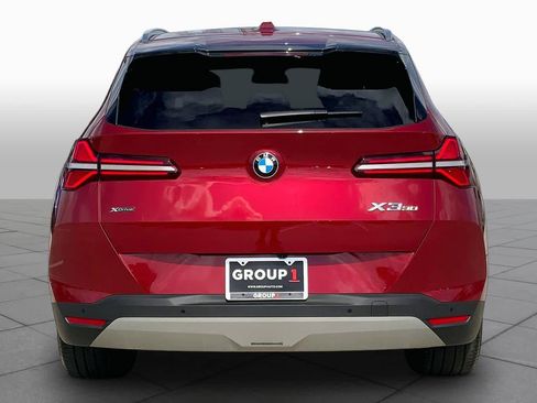 Used 2025 BMW X3 xDrive30i image 4