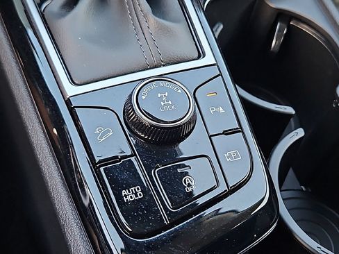 Certified 2023 Kia Sportage EX AWD/4WD image 15