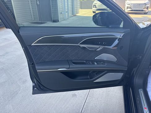 New 2025 Audi S8 image 10