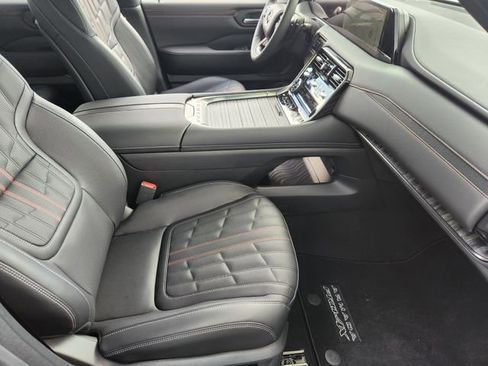 New 2025 Nissan Armada PRO-4X image 11