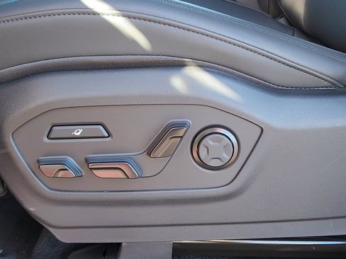 New 2026 Hyundai Santa Fe Calligraphy image 8