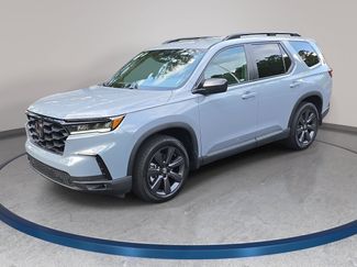 Used 2025 Honda Pilot Sport video 1