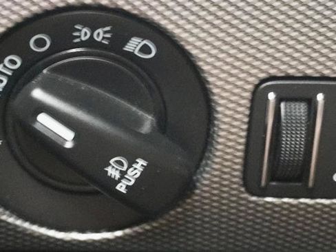 Used 2018 Dodge Durango SRT w/ Technology Group image 37