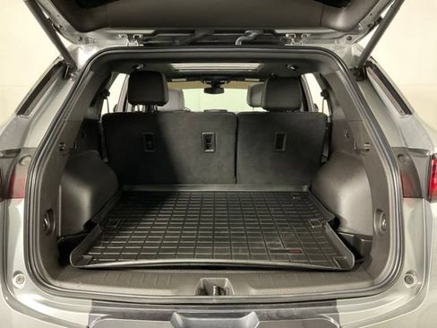 Used 2023 Chevrolet Blazer Premier FWD image 40