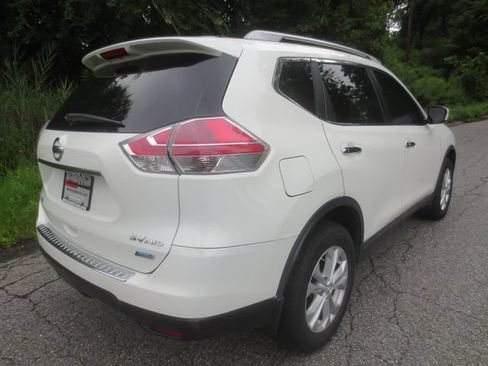 Used 2014 Nissan Rogue SV AWD/4WD image 4