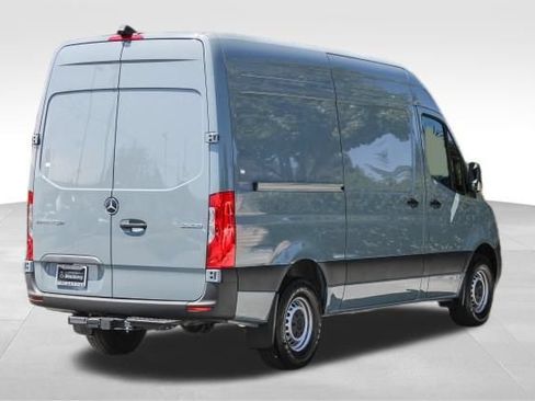 New 2025 Mercedes-Benz Sprinter 2500 image 8