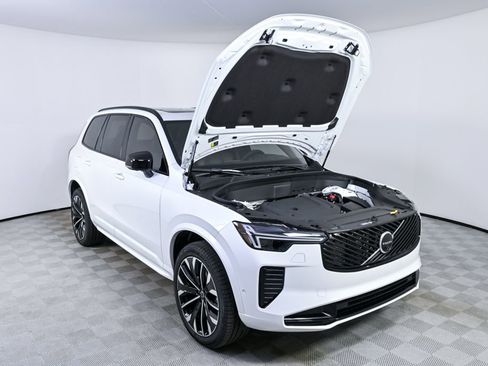 New 2026 Volvo XC90 B6 Ultra w/ Protection Package Premier AWD/4WD image 34
