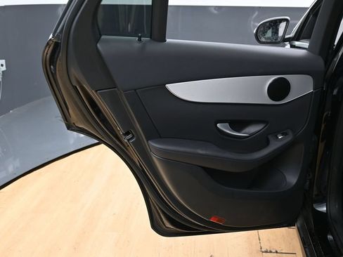 Used 2022 Mercedes-Benz GLC 300 image 41