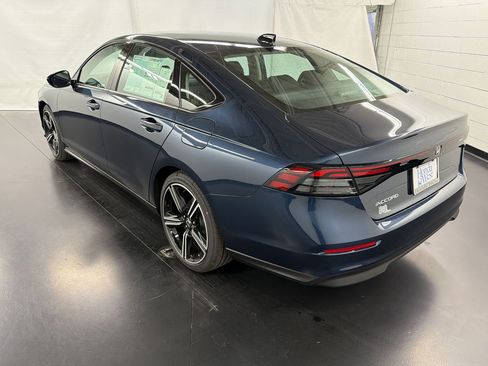 New 2026 Honda Accord SE image 3