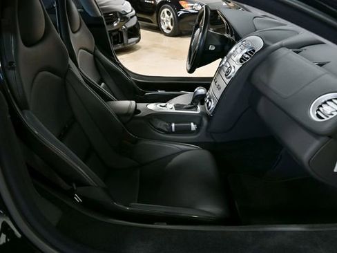 Used 2006 Mercedes-Benz SLR image 30