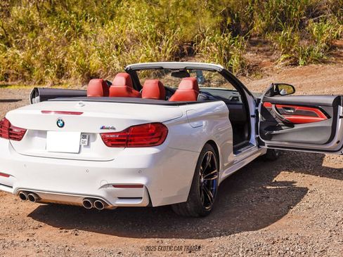 Used 2015 BMW M4 Convertible image 15