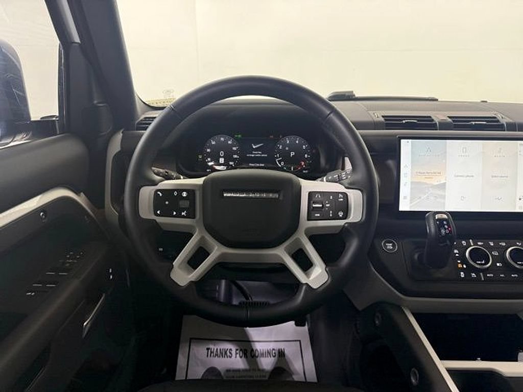 New 2025 Land Rover Defender 130 X-Dynamic SE AWD/4WD image 21